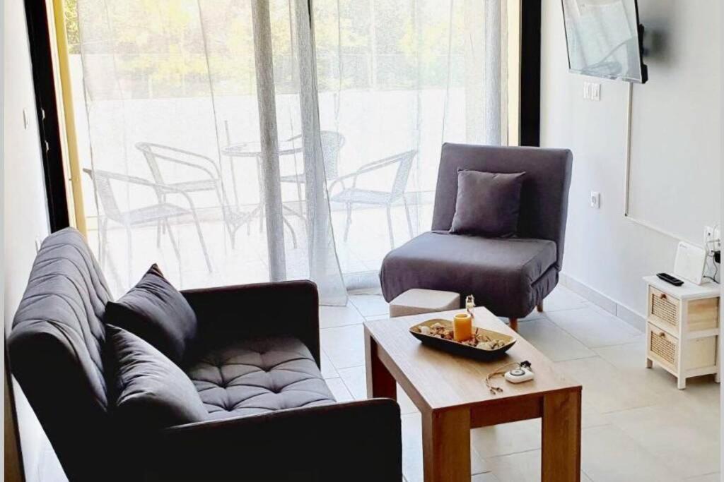 Nerea Apartment Nikiana Bagian luar foto